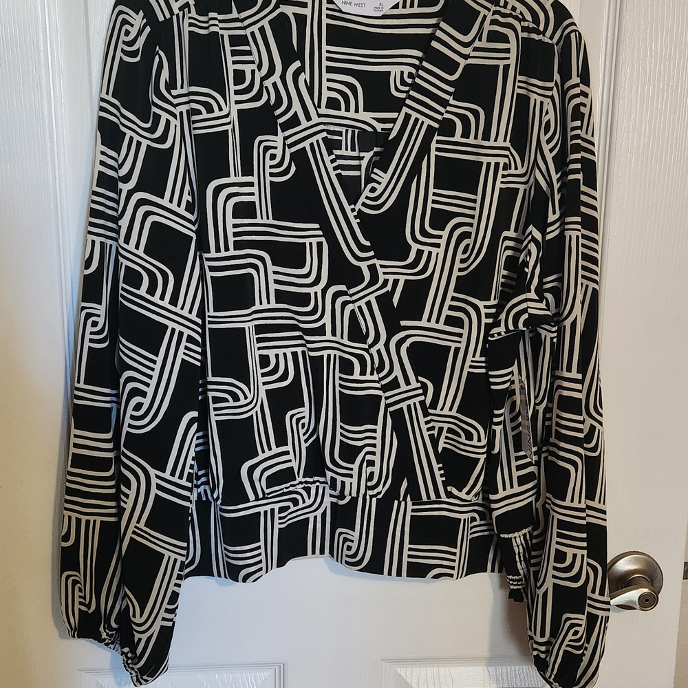Nine West Geometric Black and White Blouse